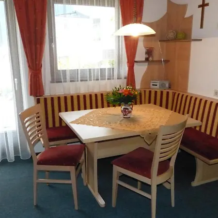 Landhaus Penz Apartment Telfes im Stubai